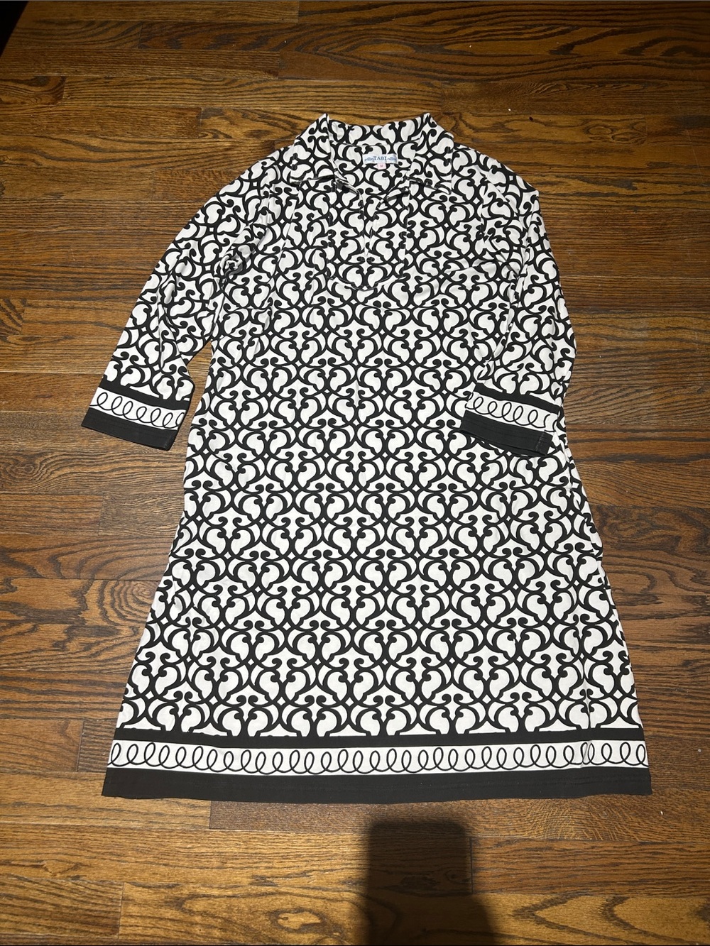 Black & White Patterned Women's Shift Dress